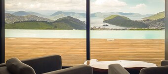 Luxury Villa 5 Bedrooms