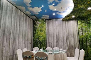 Restaurant - Crowne International Business Hotel (Shiyan)