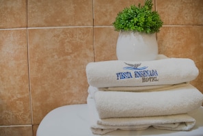 标准双人房, 2 张双人床 | 客房服务设施