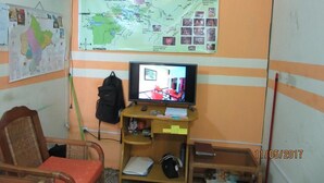 Unclassified image, 5 of 14, button - Amazonia Backpackers & Bunk Beds (Iquitos)