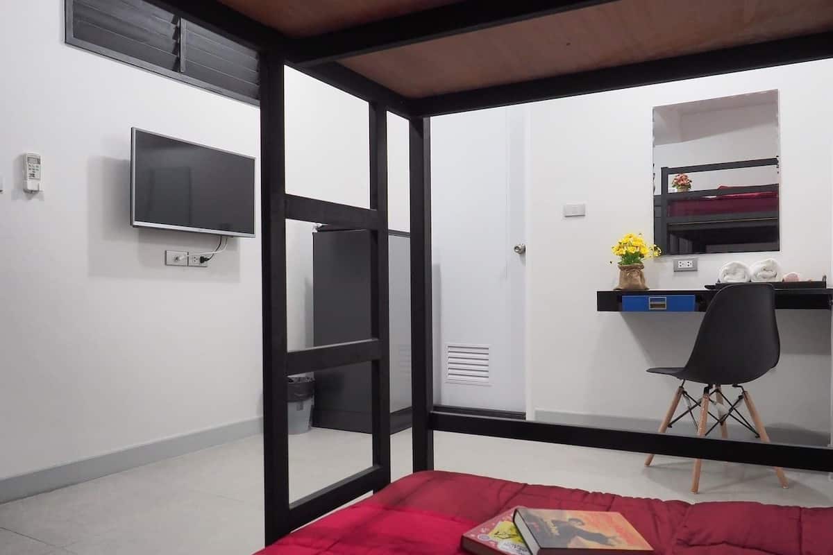Standard Room  | WiFi (free), bed sheets