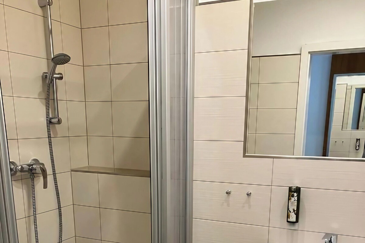 Bad | Dusj og håndklær