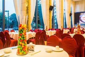 Restaurant - Hejiang Peninsula Hotel (Fengkai)
