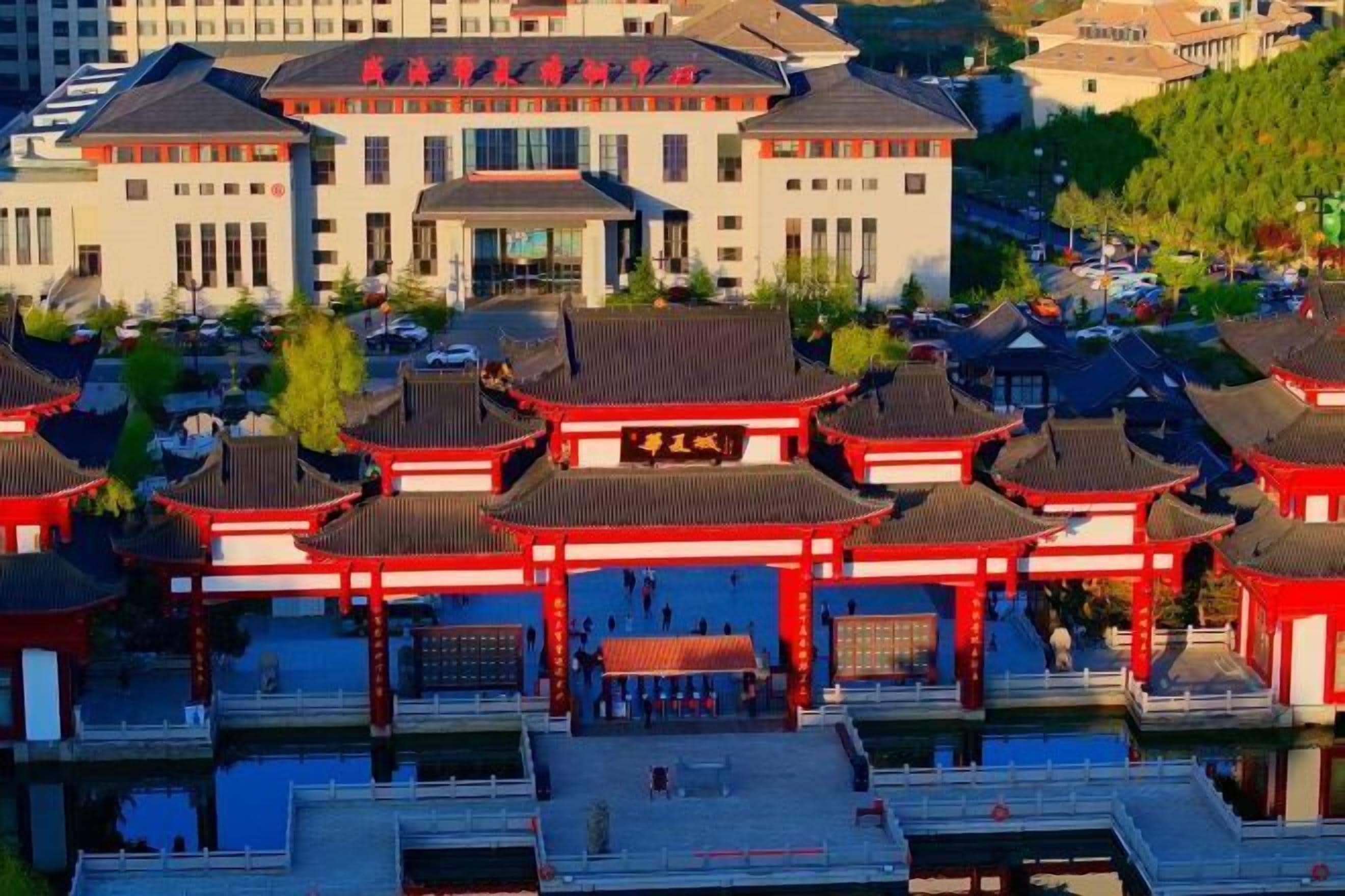 الإطلالة من المنشأة