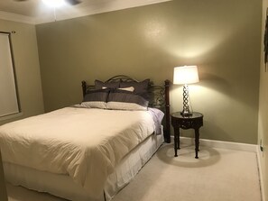 2 chambres, fer et planche Ă repasser, Wi-Fi, draps fournis
