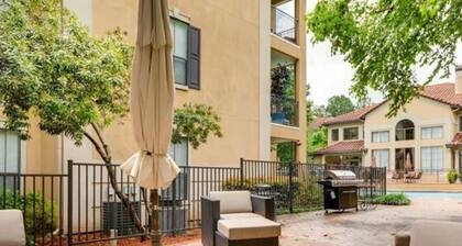 Buckhead / phipps / Lenox meublé de luxe 2/2 avec bureau