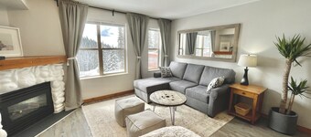 Souhaitable Creekside Studio Abordable EntiÚrement meublé 4 personnes - Animaux acceptés!