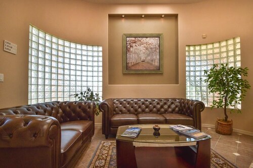 MAJESTIC LUXURY IN THE ABQ FOOTHILLS!!