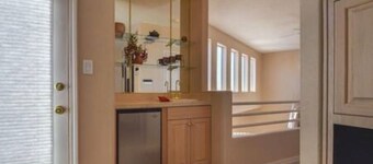 サンディアの丘陵地帯の雄大な贅沢