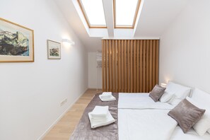 4 bedrooms, in-room safe, iron/ironing board, travel cot - Perfect accommodation solution for your stay at Zagreb (Zagreb)