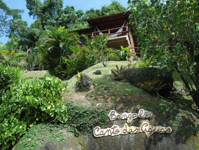 Canto das Águas bungalows, waterfall with natural pool