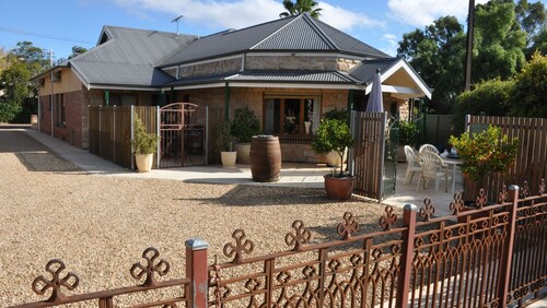 Apartments on Fiedler - Studio apartment