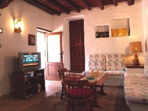 TV, books, stereo