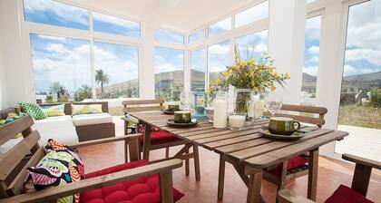Villa avec piscine privée et superbe vue sur la vallée des 1000 palmiers