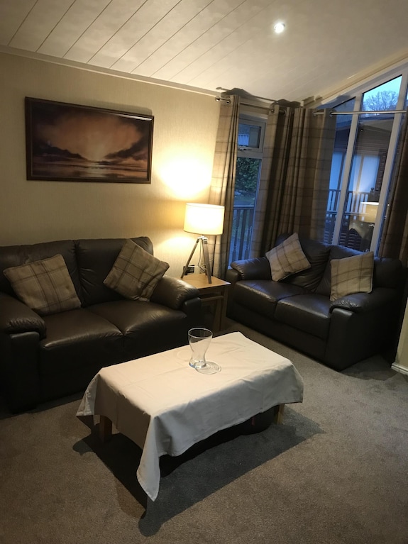 A Beautiful Cabin On The 5 Star White Cross Bay In A Quiet Area Of The Park - - Hawkshead