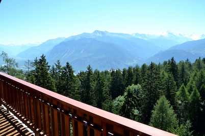 Charming apartment in a prime location with fantastic views