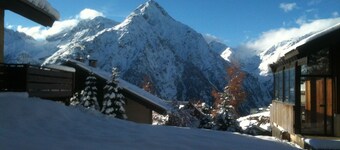 Ground level for 4 pers, superb setting 164 yards from the ski runs et the shops