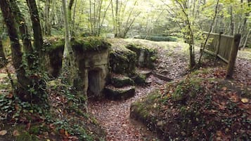 Enceinte de lâhĂ©bergement