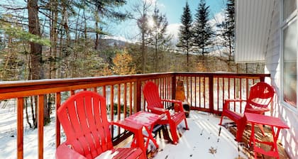 ¡NUEVO LISTADO! Casa de Woodland cerca de la estación de esquí con fogón y mesa de billar - perros OK