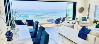 Huge SALE! Luxury Beachfront House, Fire Ring in Sand, Walk to Dining