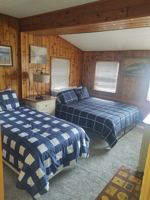 3 habitaciones, tabla de planchar con plancha y wifi gratis 