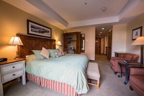1 bedroom, iron/ironing board, free WiFi, bed sheets - Open-Concept Suite | Fireplace | Near the Slopes (Crested Butte)