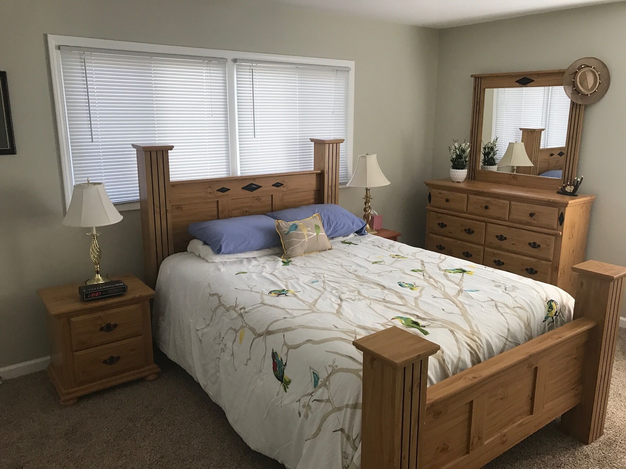 4 chambres, fer et planche à repasser, lit parapluie, Wi-Fi