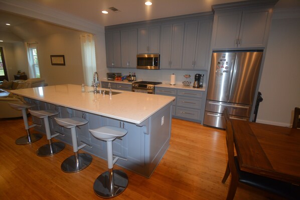 Fridge, microwave, oven, stovetop - Walking distance from  Augusta Nationals (Augusta)