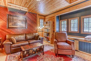 تلفزيون، مشغل دي في دي، كُتُب، مكتبة فيديو