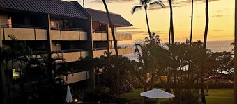 Private Awesome Views Centrally Located Custom Chalet