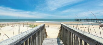 OBX Life I. Wake to Ocean front Sunrises, Walk to the Pier, Private Pool