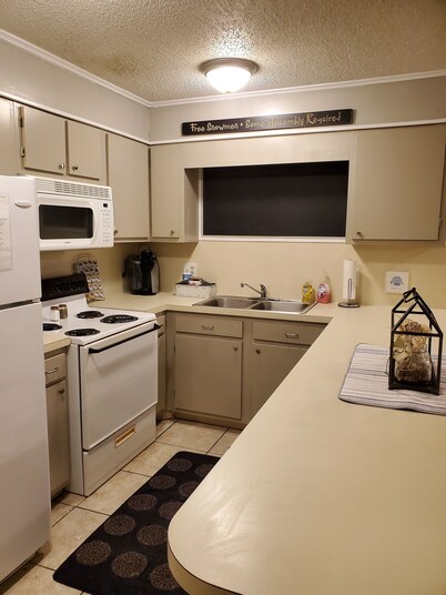 Winterplace 3BR/2BA Condo - Gorgeous View - Ski in Ski out