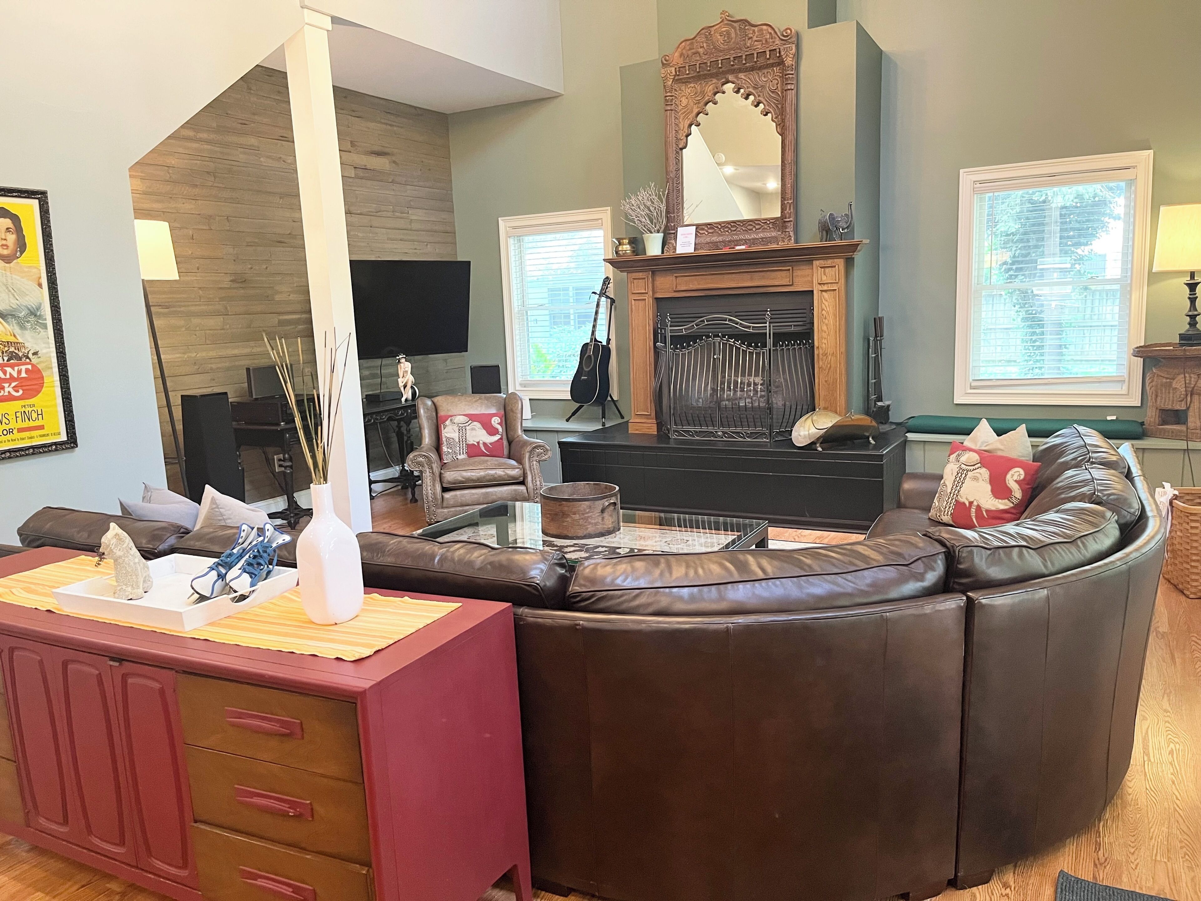 4 Bed/3 Bath Huge House, 1.5 Blocks To Beach/town, Hot Tub/game Rm, Dog Friendly - New Buffalo, MI