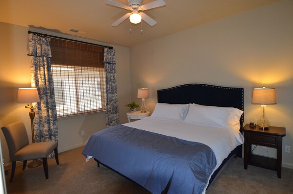 Unclassified image, 1 of 35, button - Contemporary, Centrally Located (Reno)