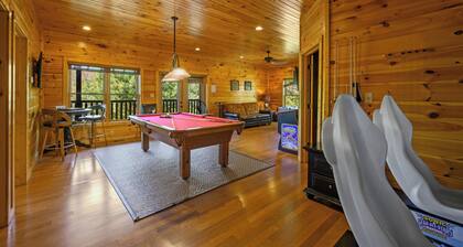 Free Tickets | Gatlinburg, Walk to Pool Arcade w/Dual Racing Theater, Hot Tub