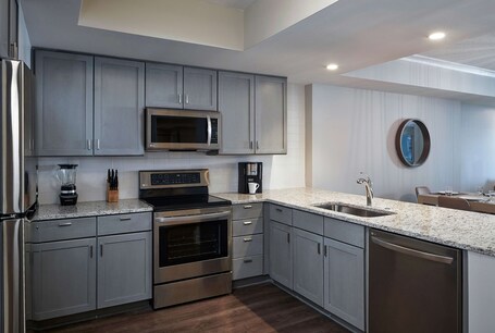 Hilton Grand Vacations Club Ocean Enclave Myrtle Beach - Image 20