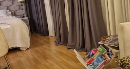 Fabulous Studio-Heart of Amsterdam-Jordaan-Hip-Adult 1 or 2 guests only