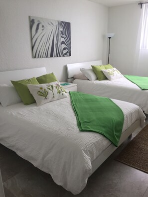 2 bedrooms, desk, iron/ironing board, free WiFi