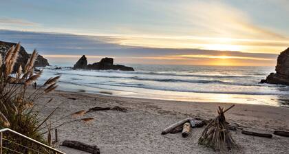 Merinäköalakoti, ilmainen WiFi, poreallas ja lähellä rantaa!