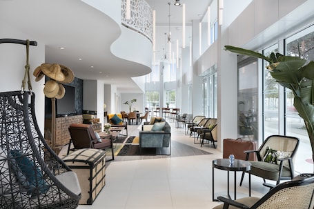 Sala de estar en el lobby