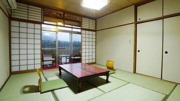 Caja fuerte, escritorio, tabla de planchar con plancha y wifi gratis