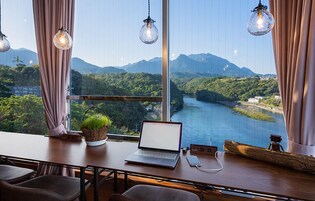 Sala de estar en el lobby