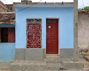 Entrada de la propiedad