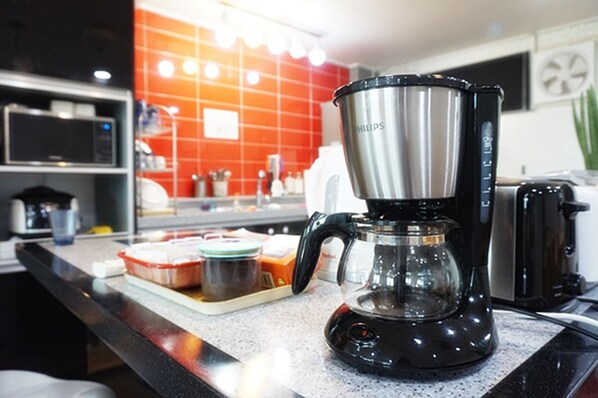 Free daily continental breakfast - Chungchoon Hostel (Gyeongju)