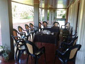 Breakfast, lunch, dinner served; local cuisine