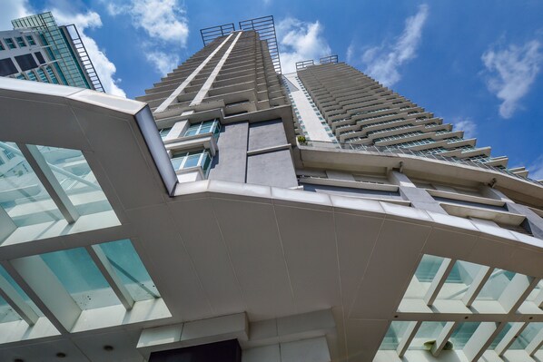 Exterior - OYO Home 527 Lavish 2BR Dua Sentral (Kuala Lumpur)