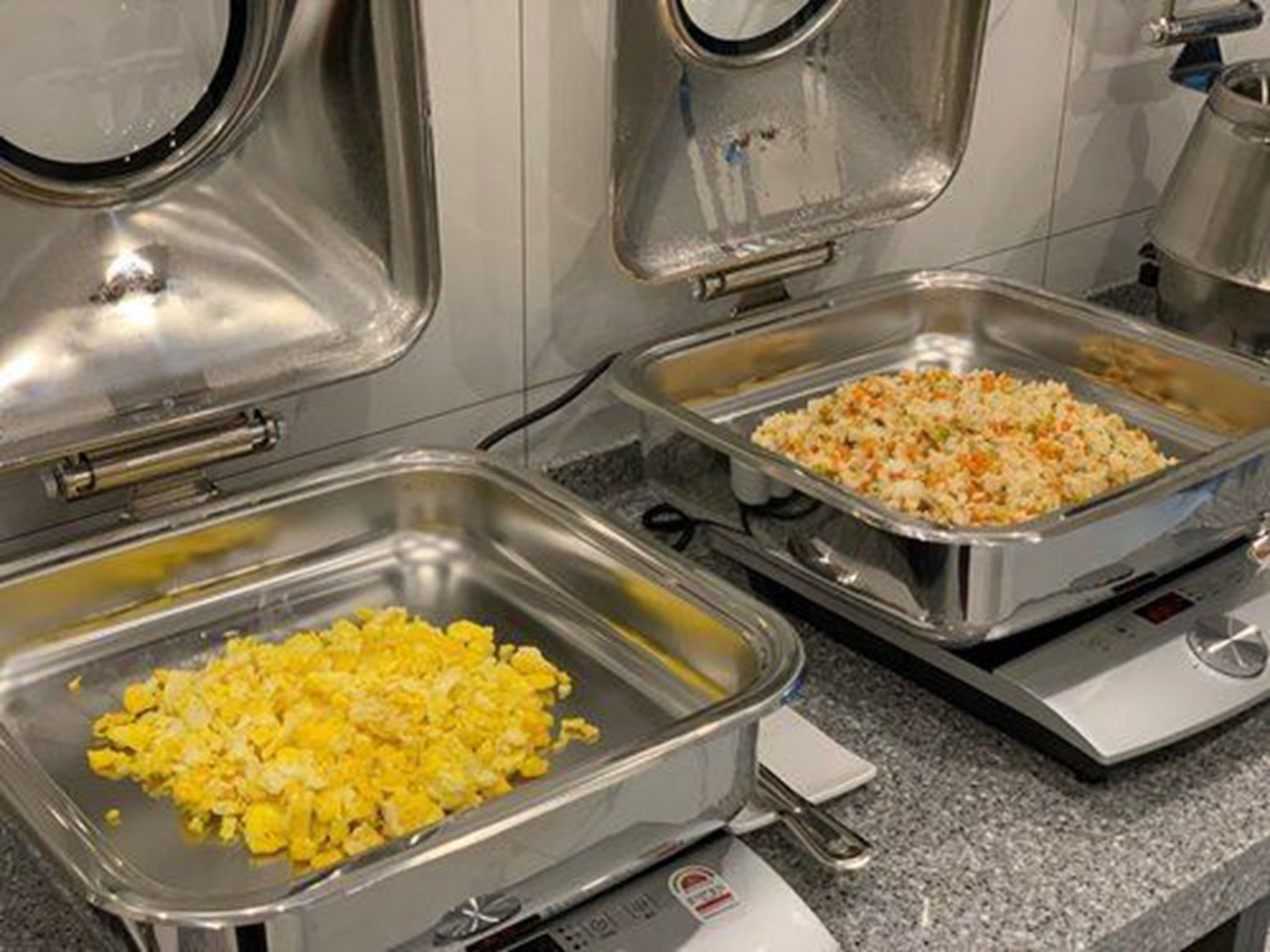 daily buffet breakfast (krw 10000 per person)