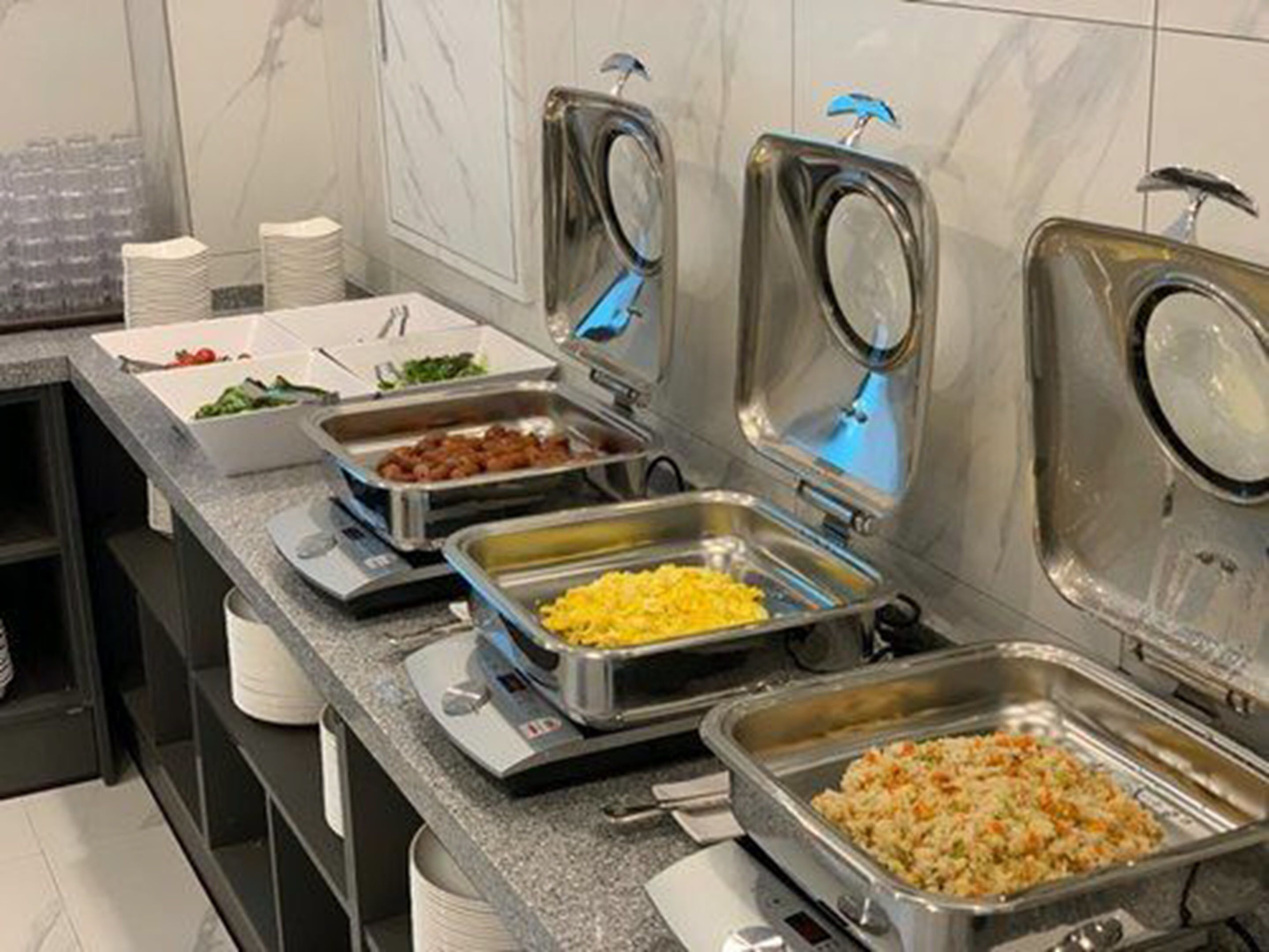 daily buffet breakfast (krw 10000 per person)