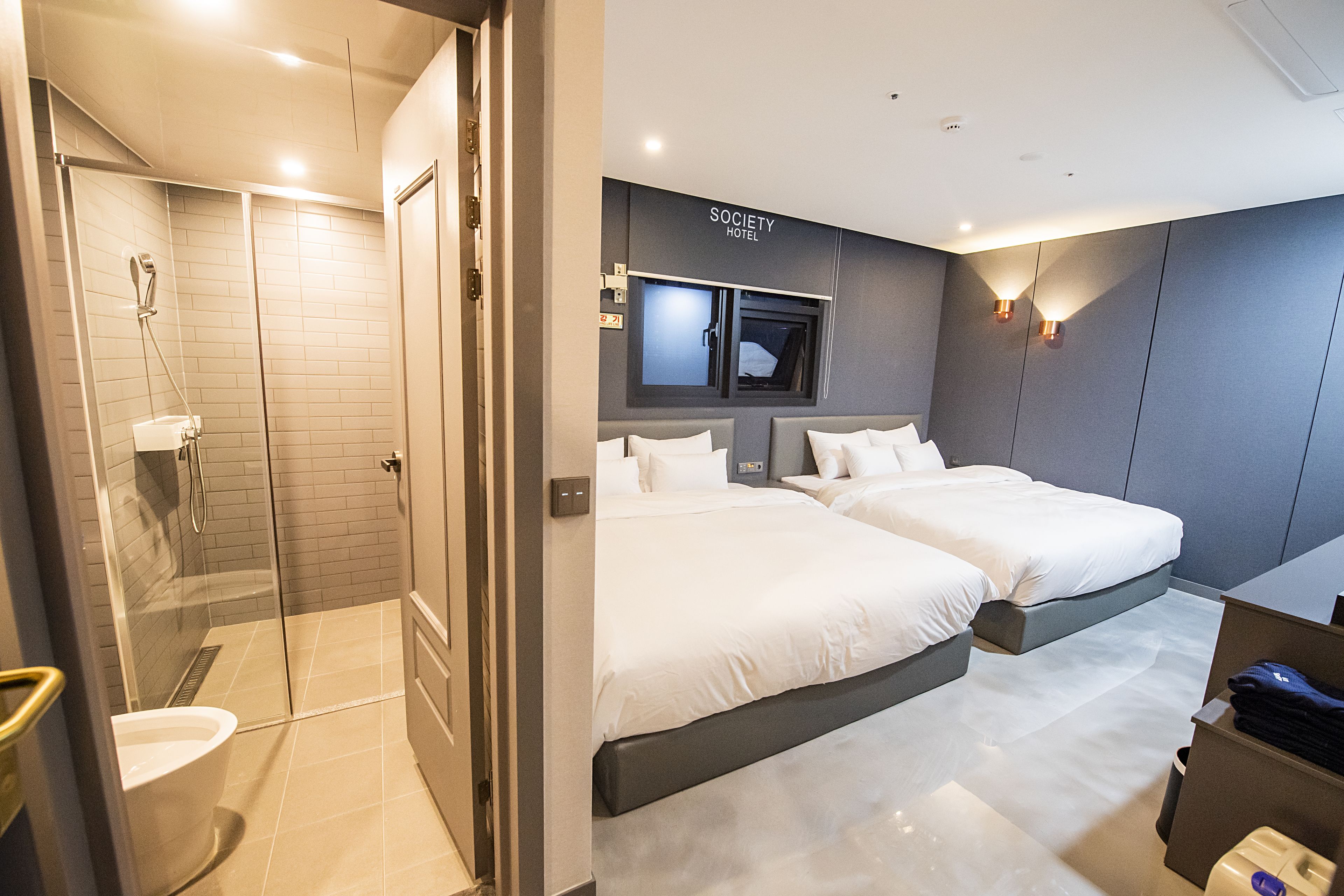 xxxxxxxxxxxxxxxxxxxxxxxxxxxxxxxxxx | premium bedding, free wifi, bed sheets, wheelchair access