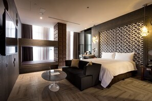 漫活親子房 (續住需在中午11點退房, 晚上8點再次辦理入住) | 办公桌、遮光窗帘、隔音、免费婴儿床